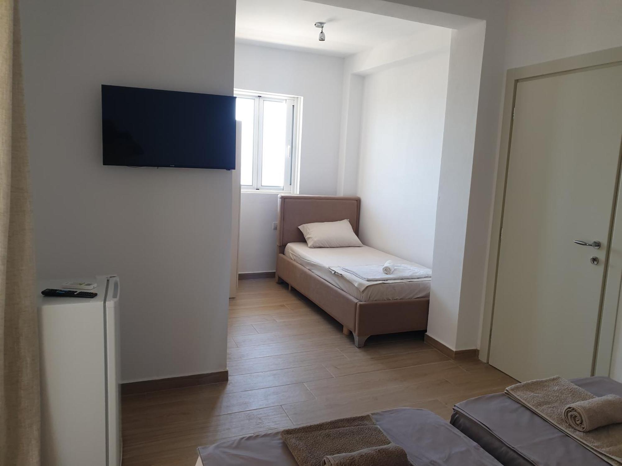 Rooms By George Dhërmi Esterno foto