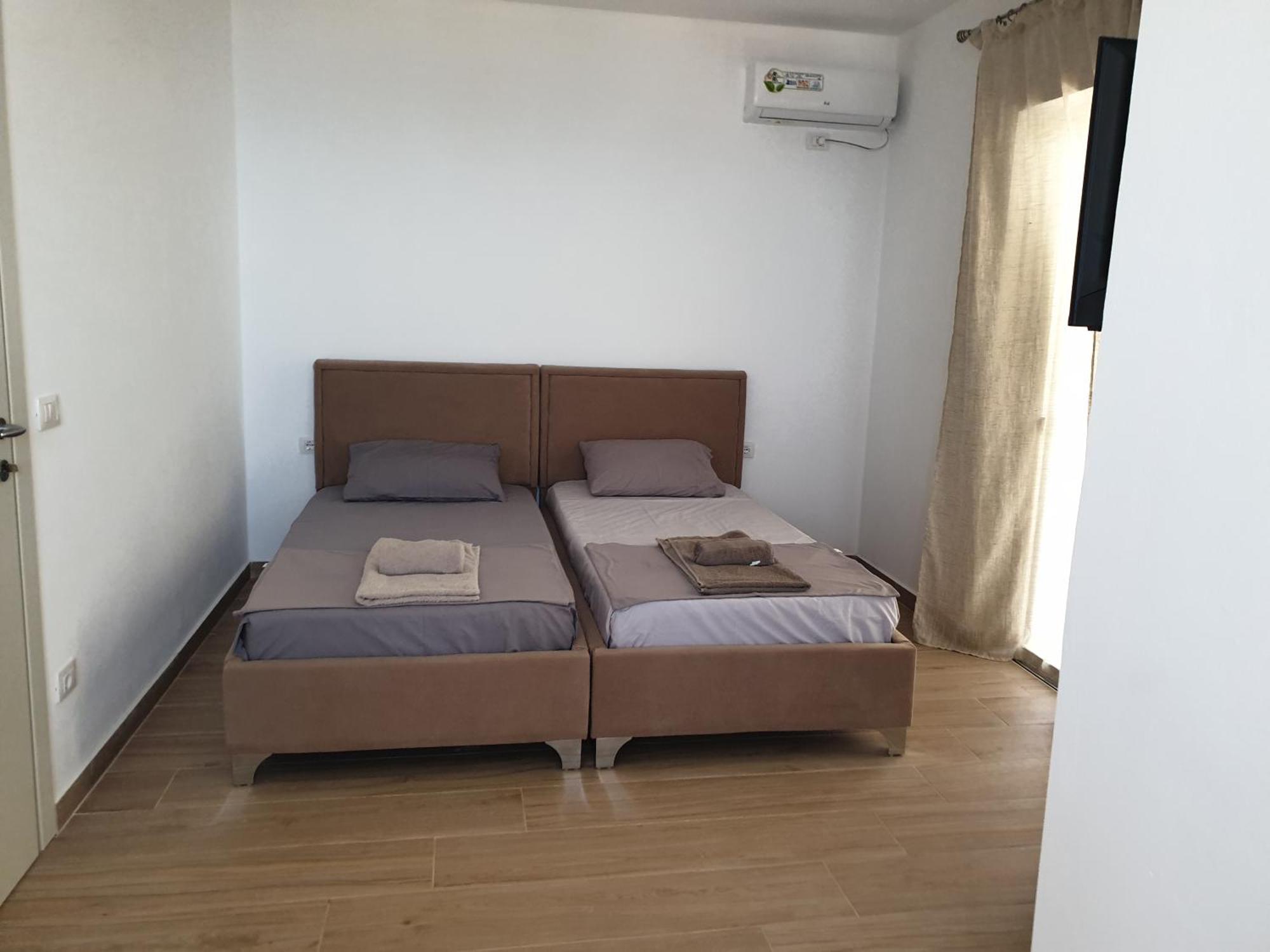 Rooms By George Dhërmi Esterno foto